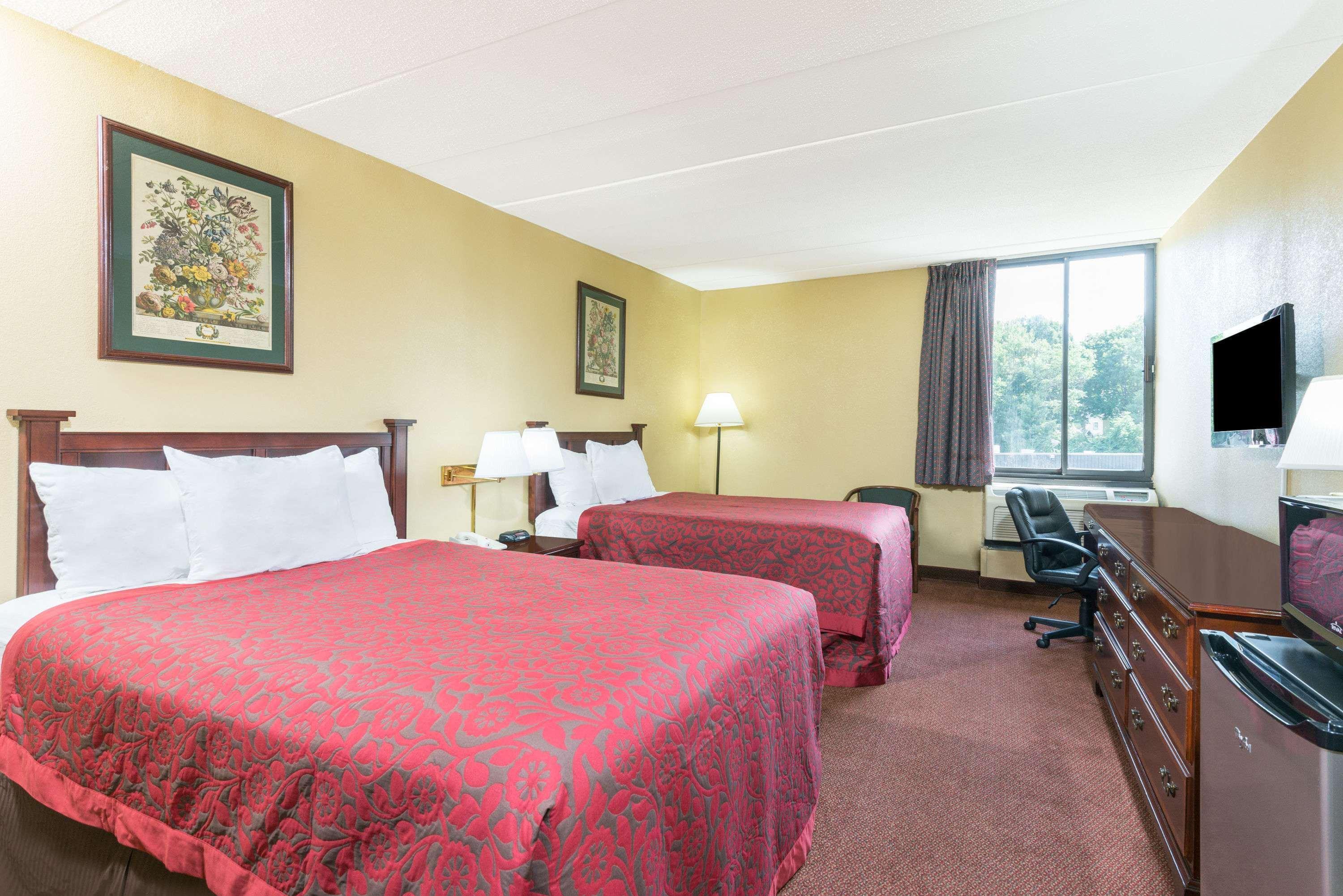 Days Inn By Wyndham Hagerstown I-70 Exterior foto
